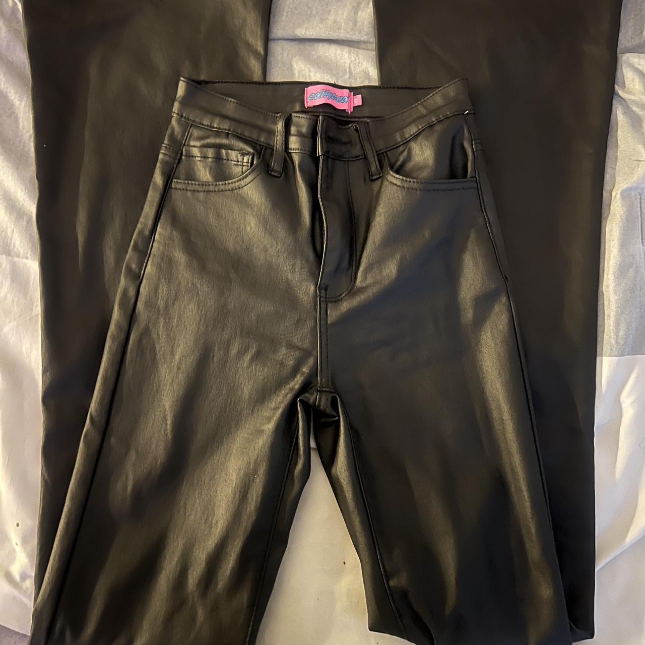item listed by thehottybible