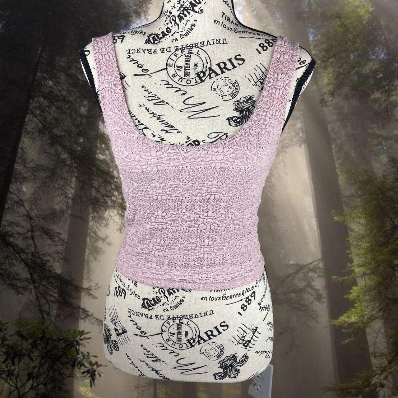 COQUETTE BABY PINK CROPPED TANK TOP *I don’t do try... Depop