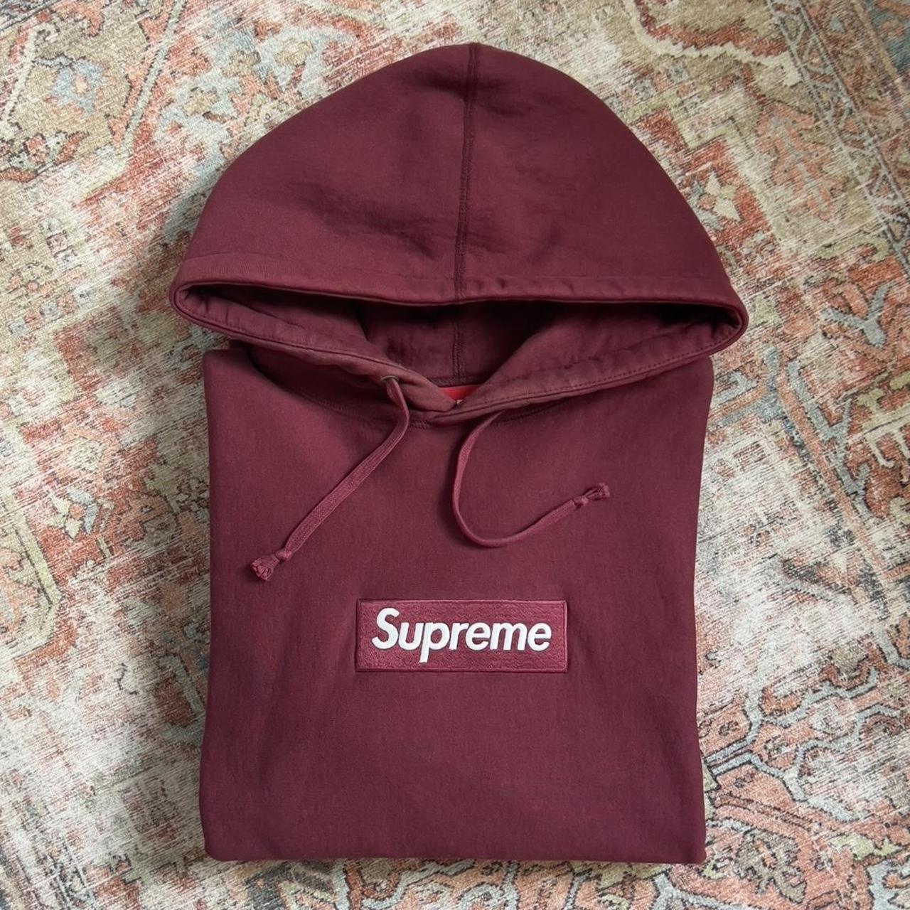 Burgundy box logo hoodie best sale