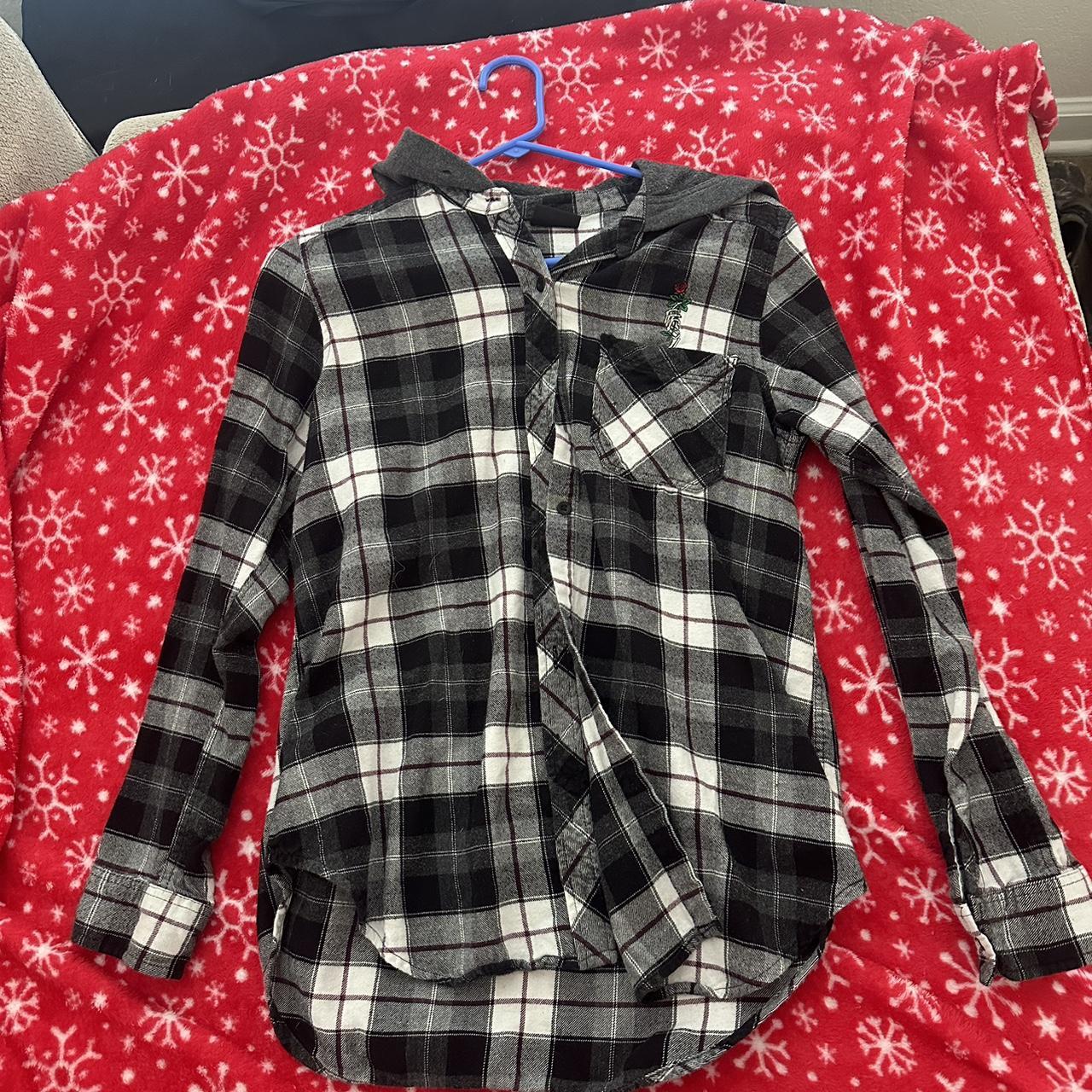 item listed by vxcrdd