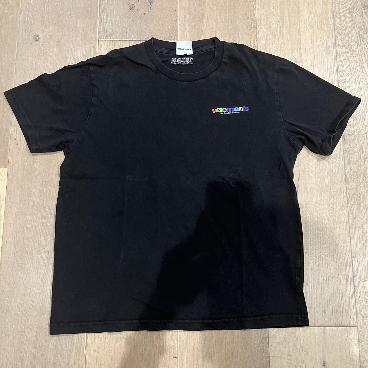 Vetements die regionalbahn black tee-med