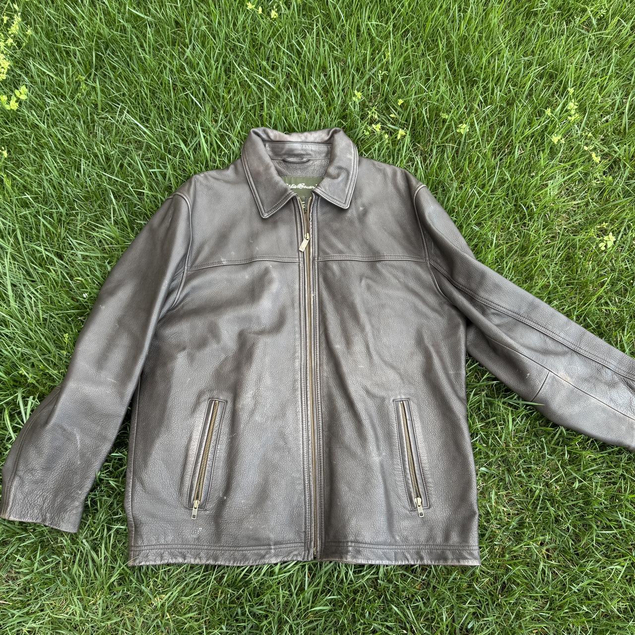 item listed by emmyisthrifting