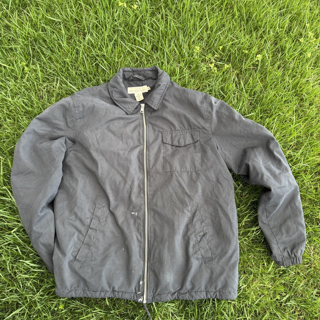 item listed by emmyisthrifting