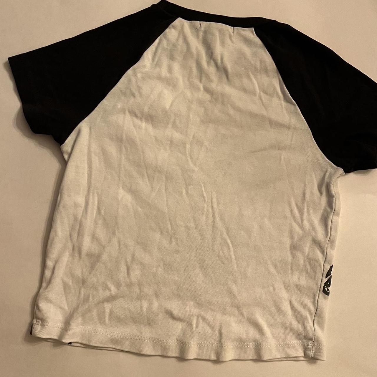 Forever 21 baby tee I am unable to ship this item... Depop