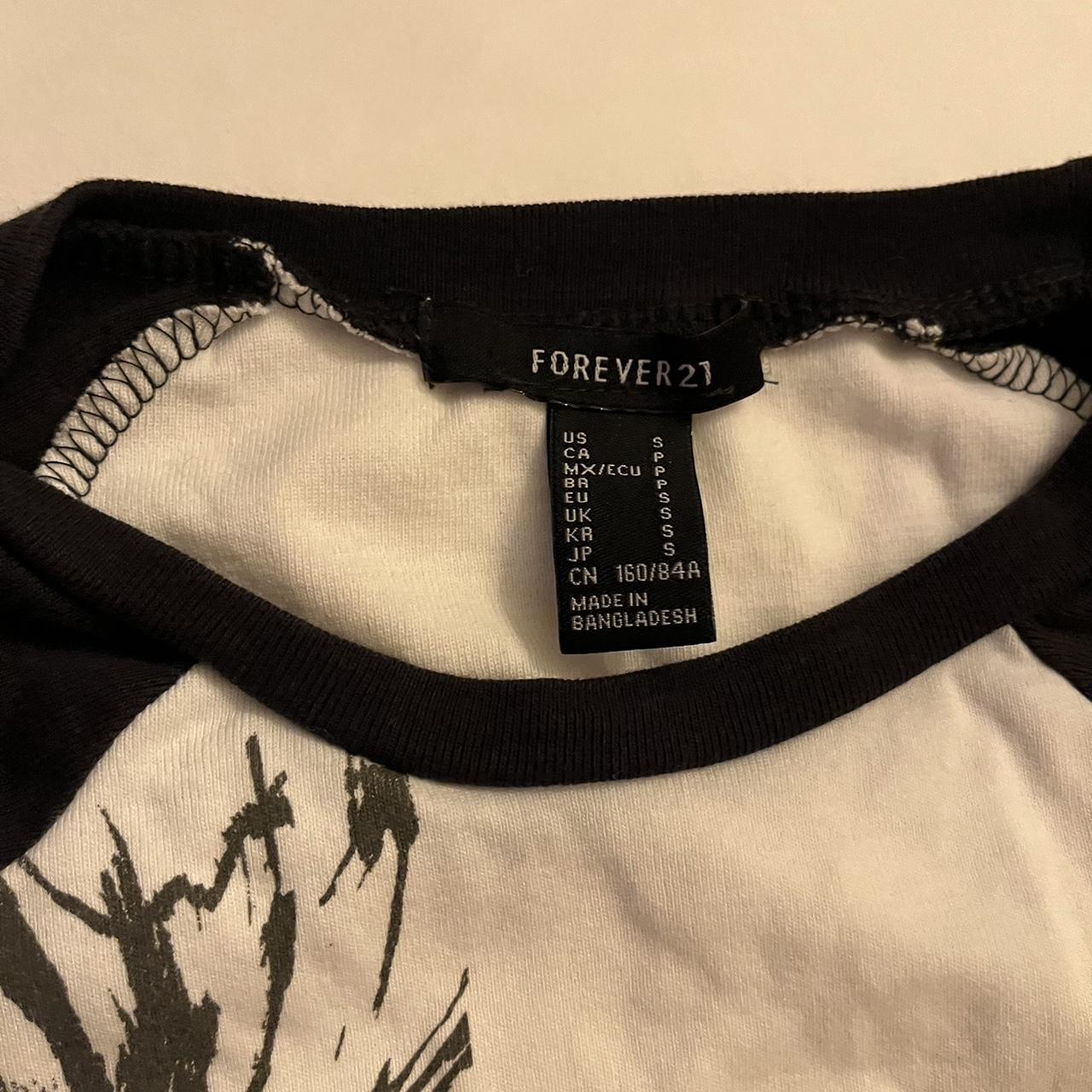 Forever 21 baby tee I am unable to ship this item... Depop