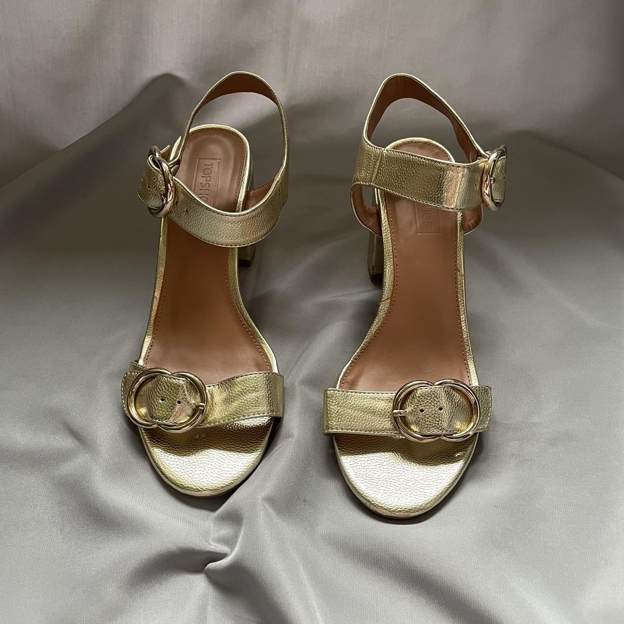 Women's Gold Sandals Depop