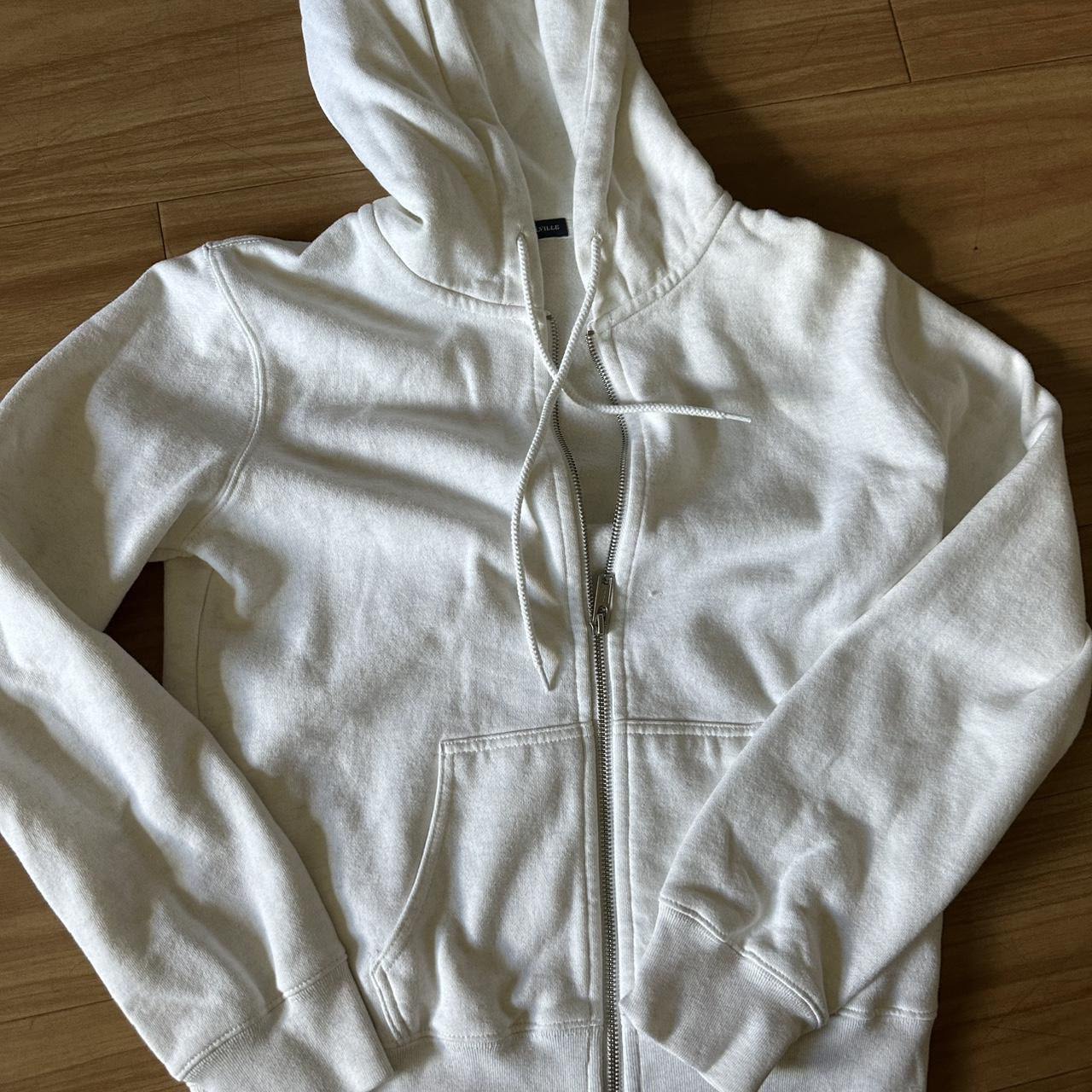 item listed by itzmadz_