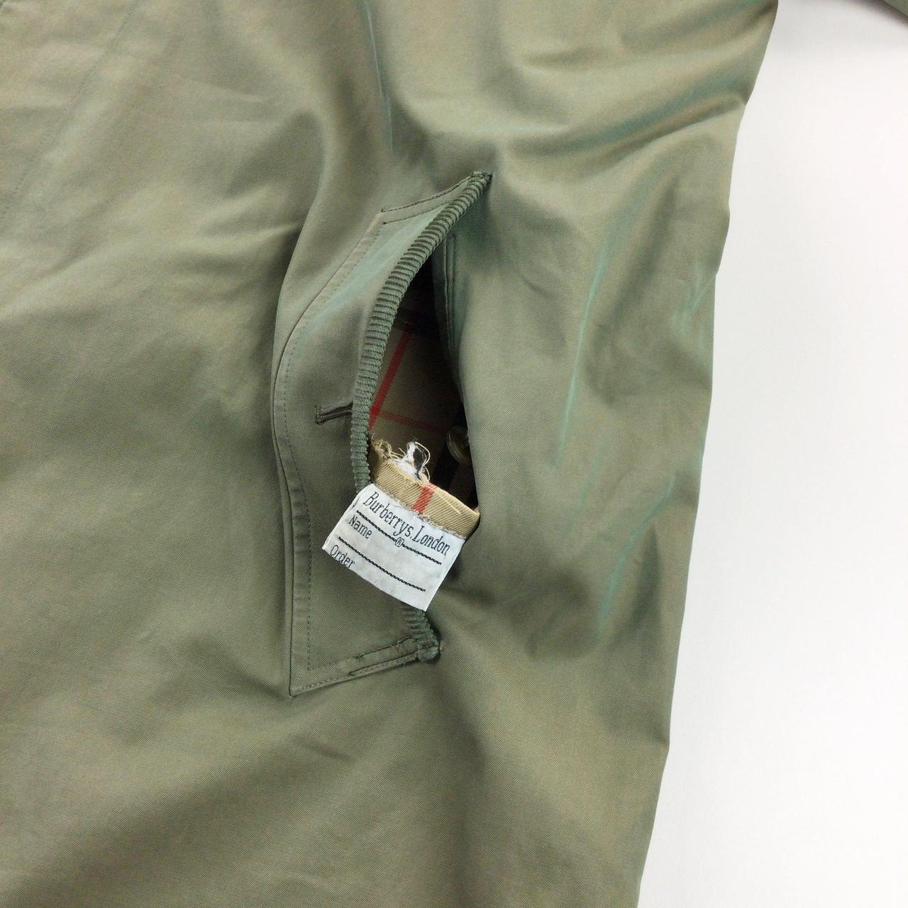 Burberry Men's Green Jacket 