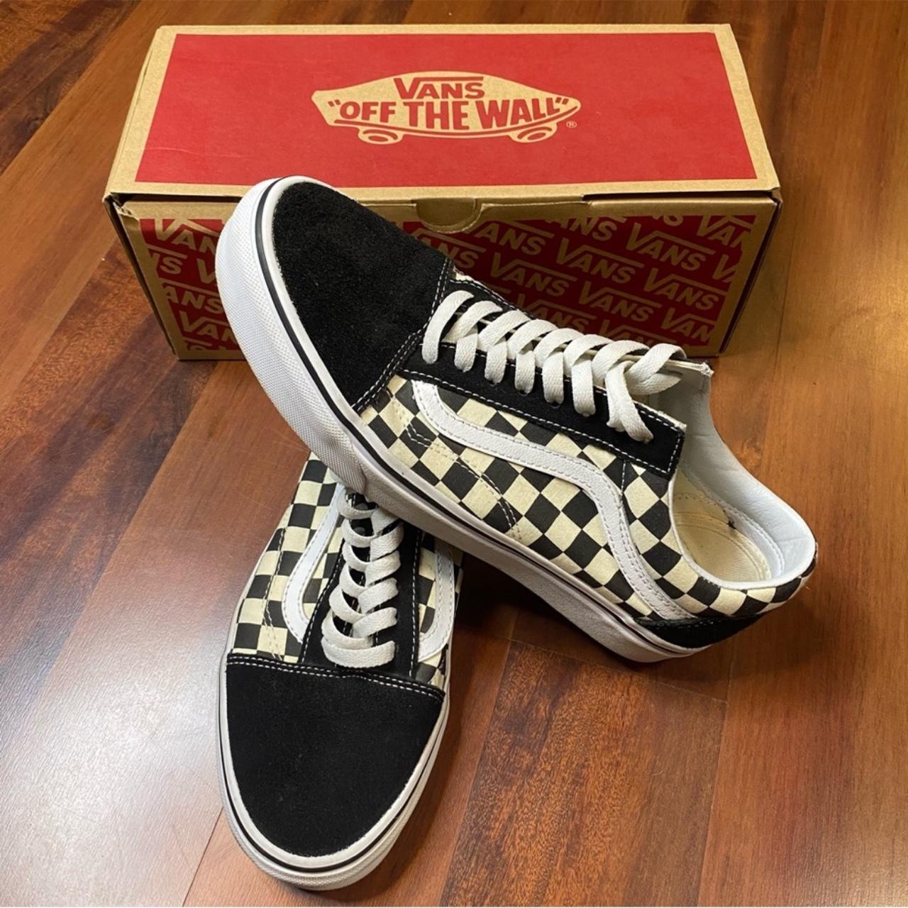 Checkerboard vans 2024 womens 8.5