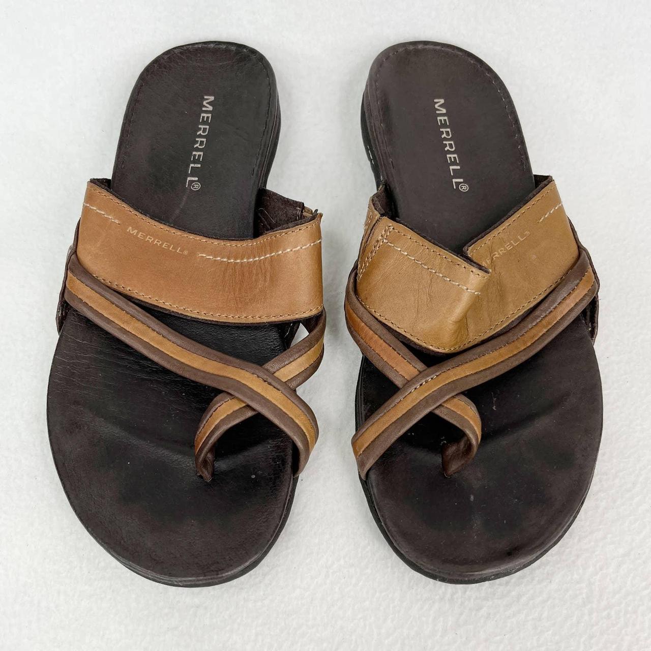 Merrell leather hot sale flip flops