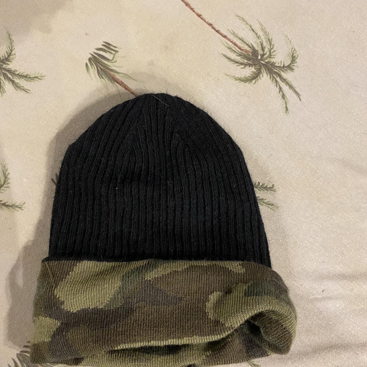 item listed by yeezyslids