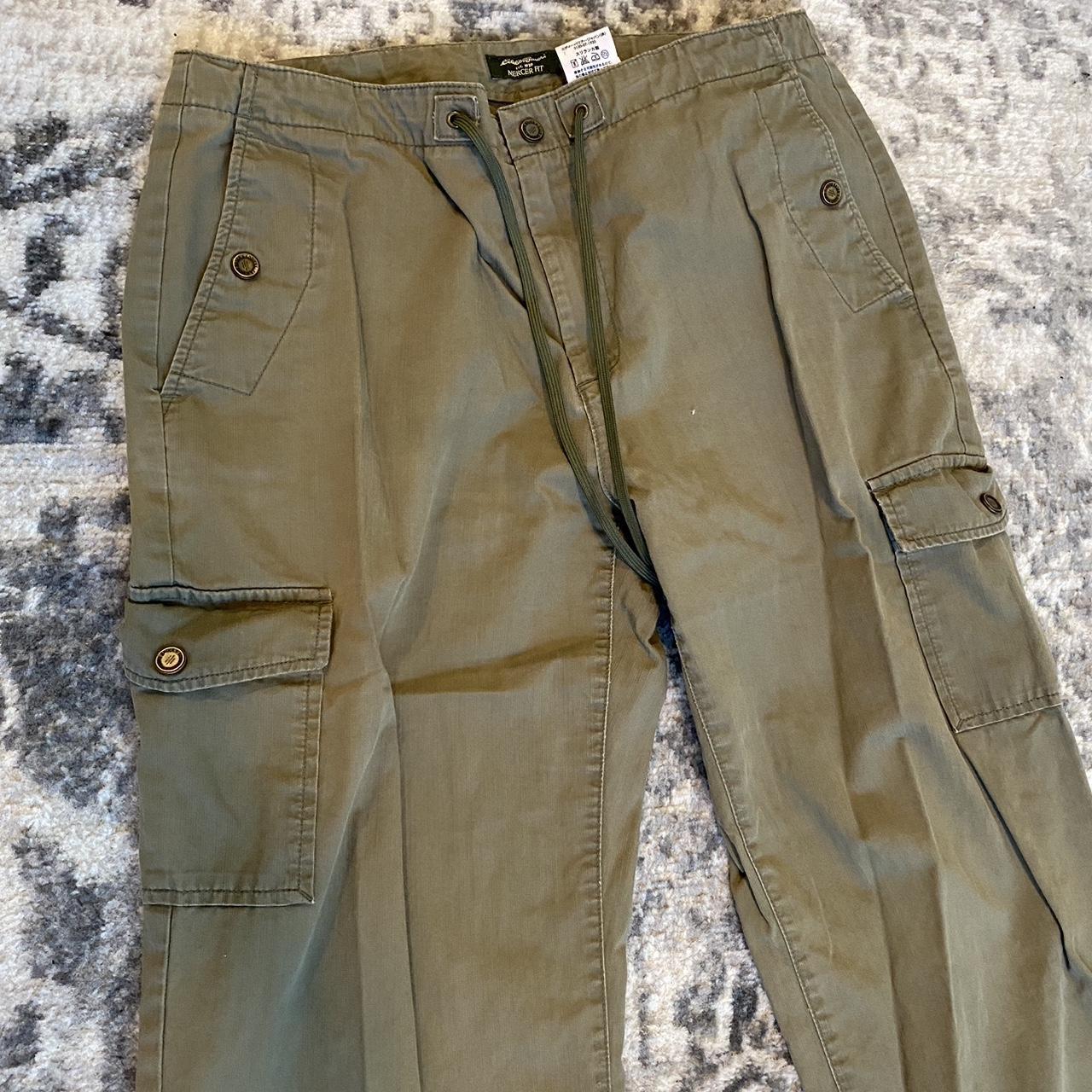 34 inch drawstring Eddie Bauer cargo pants Legs can... Depop