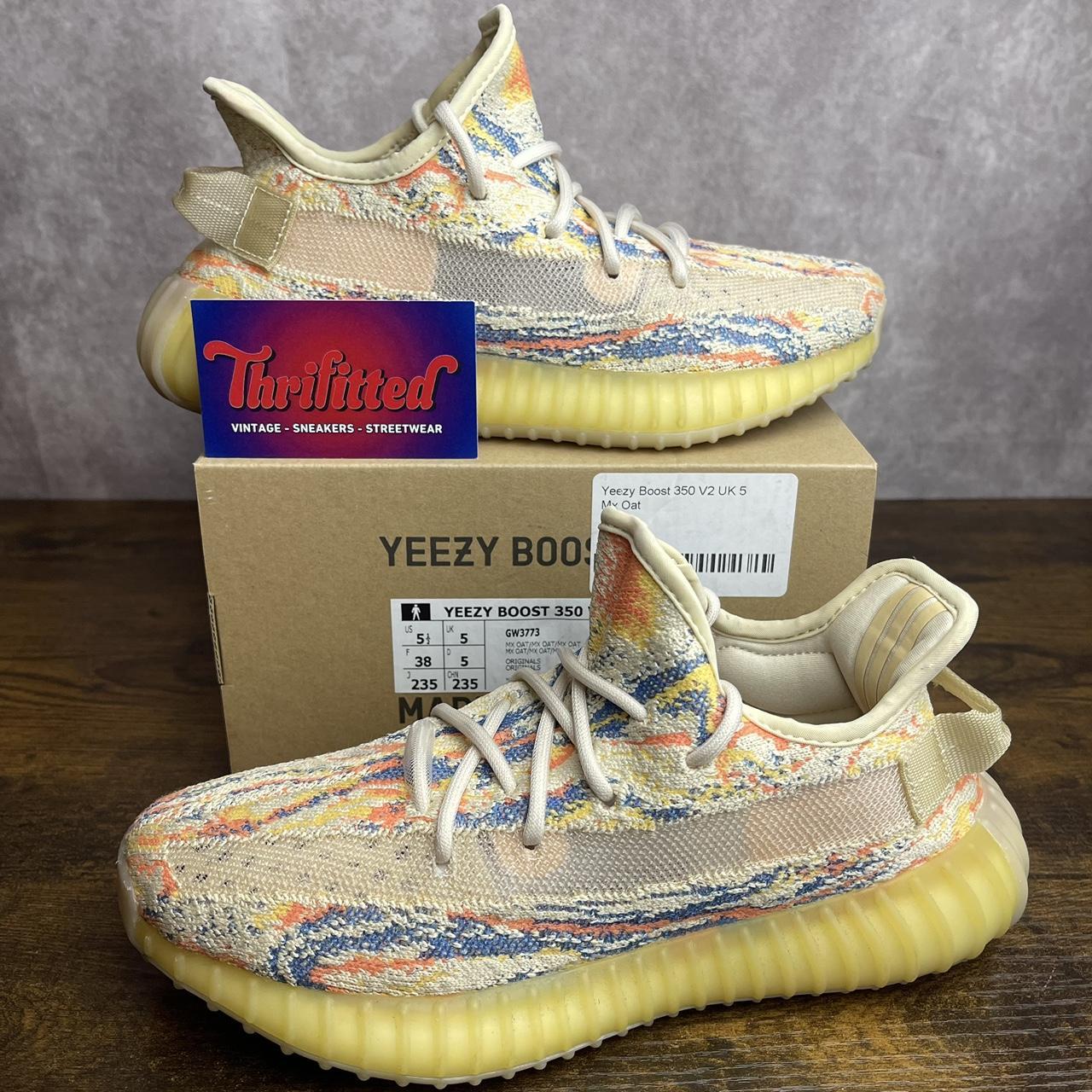 yeezy 350 v2 multicolor