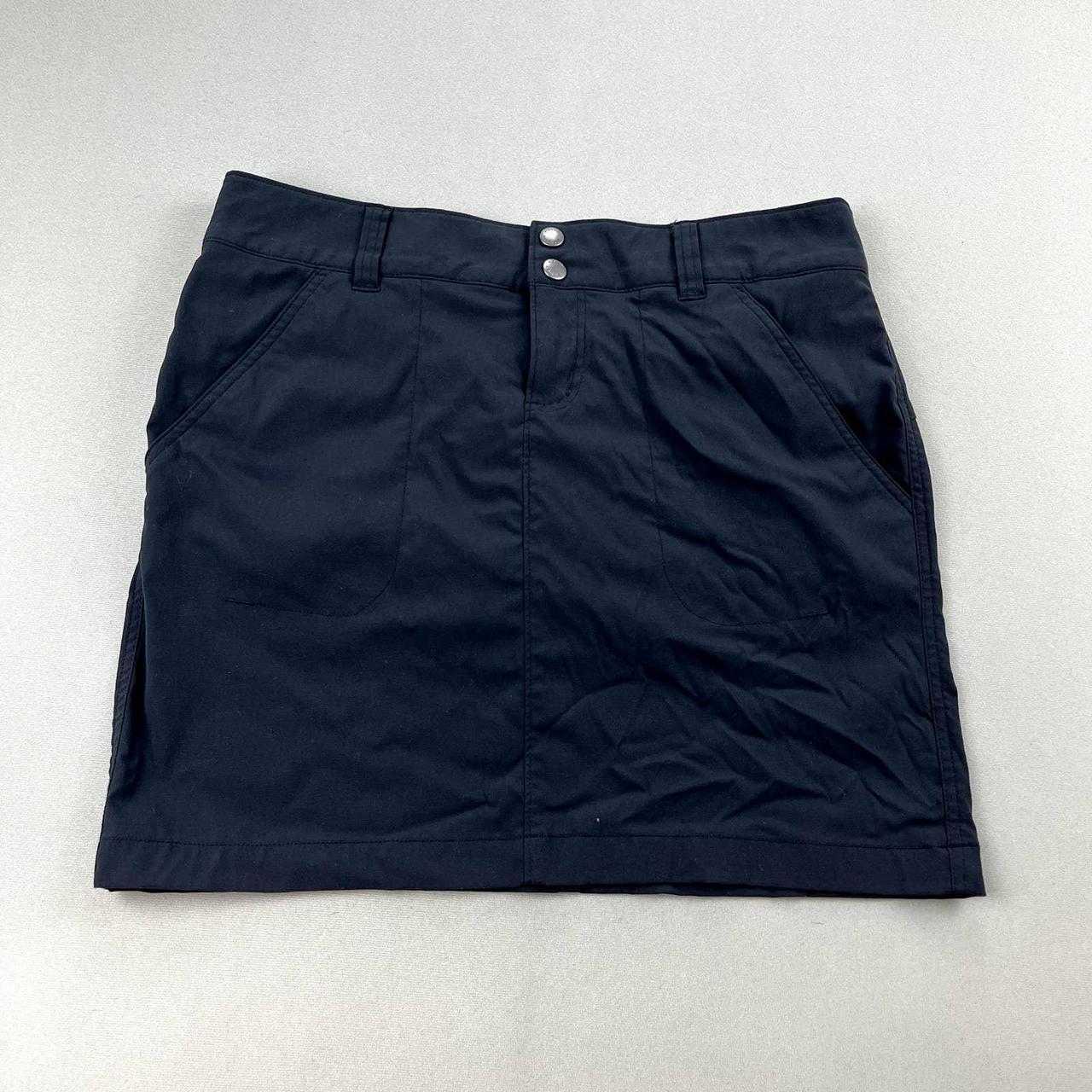 Columbia Skirt Womens 6 Black Omni-Shield Mini Short... - Depop