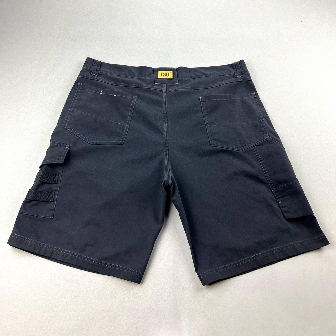 Caterpillar Men's Black Shorts Depop