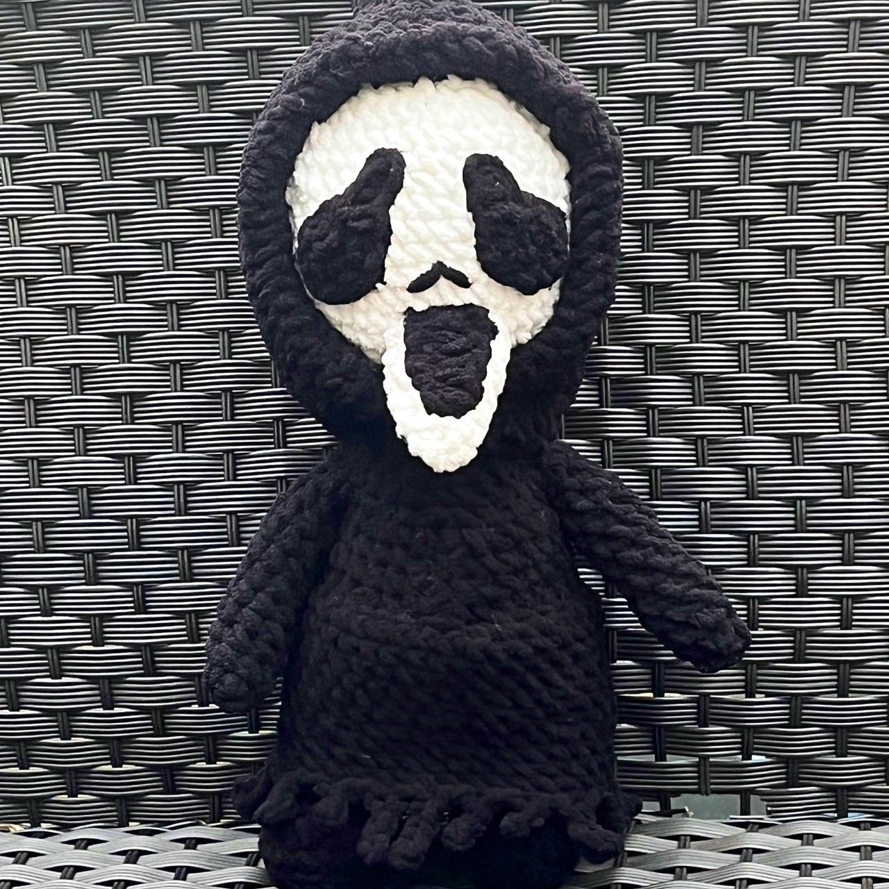 Ghostface / Scream Doll / Ghostface Doll / Scream / Crochet 