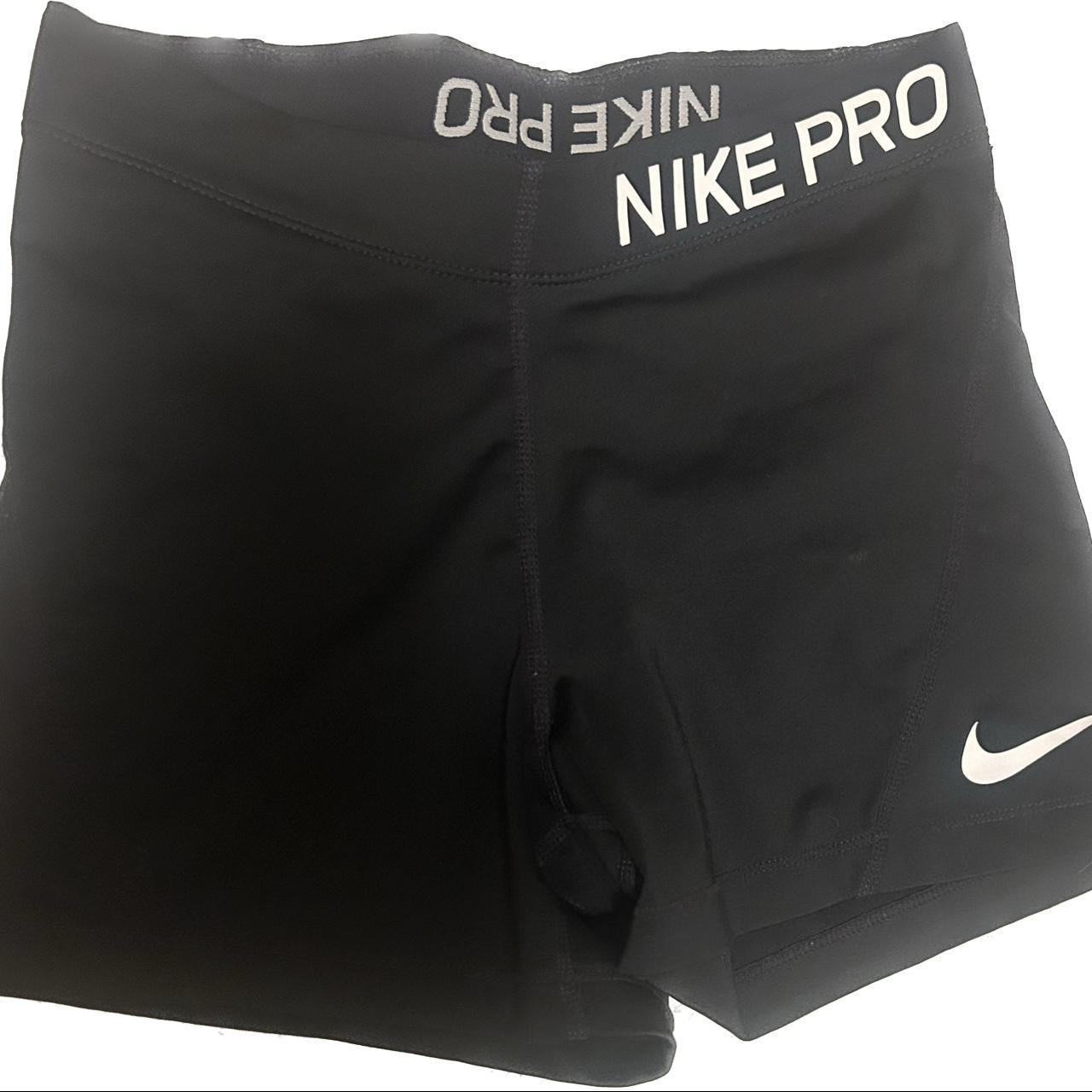 Nike pro best sale black spandex