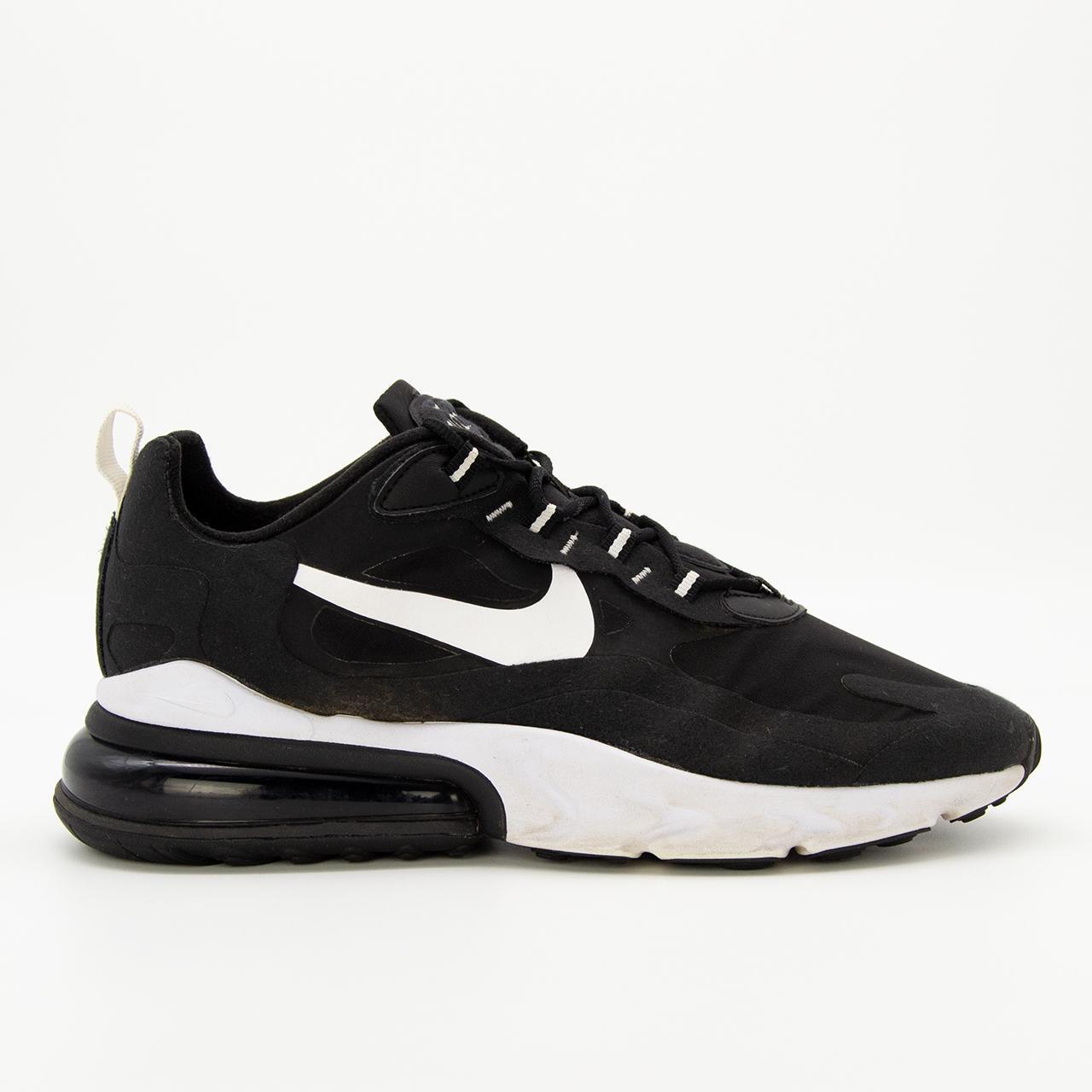 Nike Men's Black and White Trainers Depop