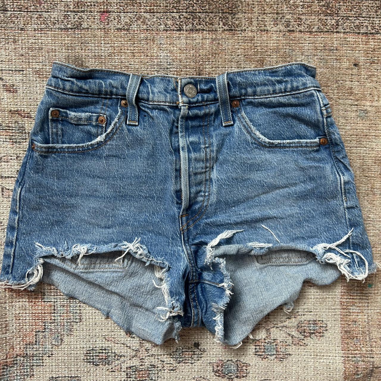 item listed by sarah_silb