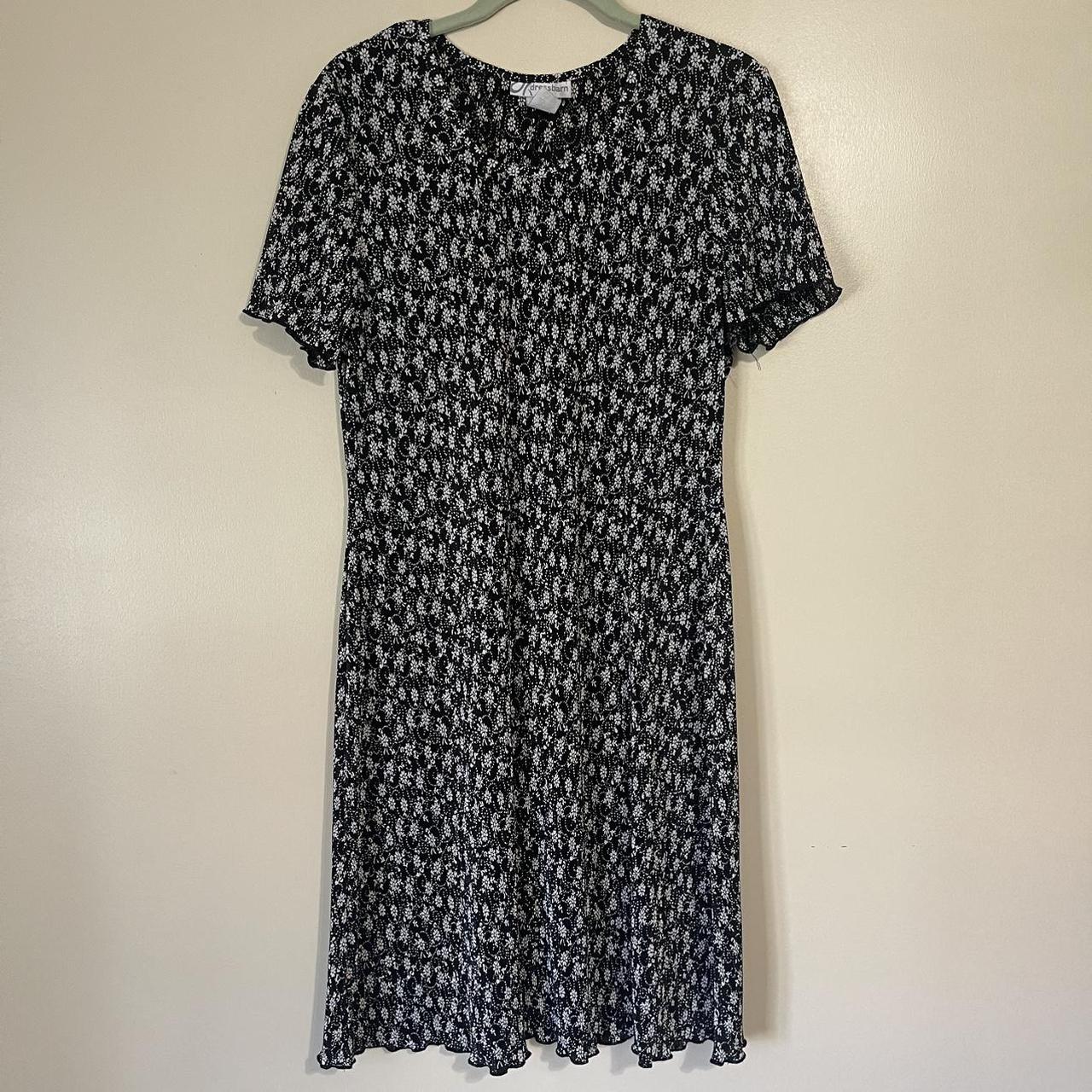 VTG. Floral Daisy print Tshirt dress, size large,... - Depop