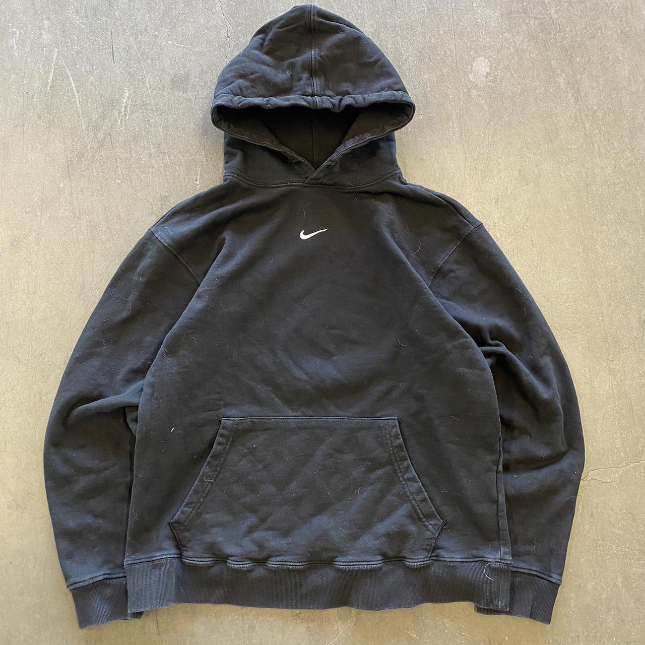 nike hoodie middle swoosh