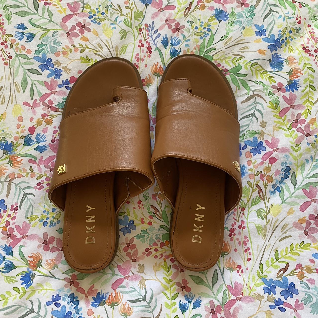 dkny sandals