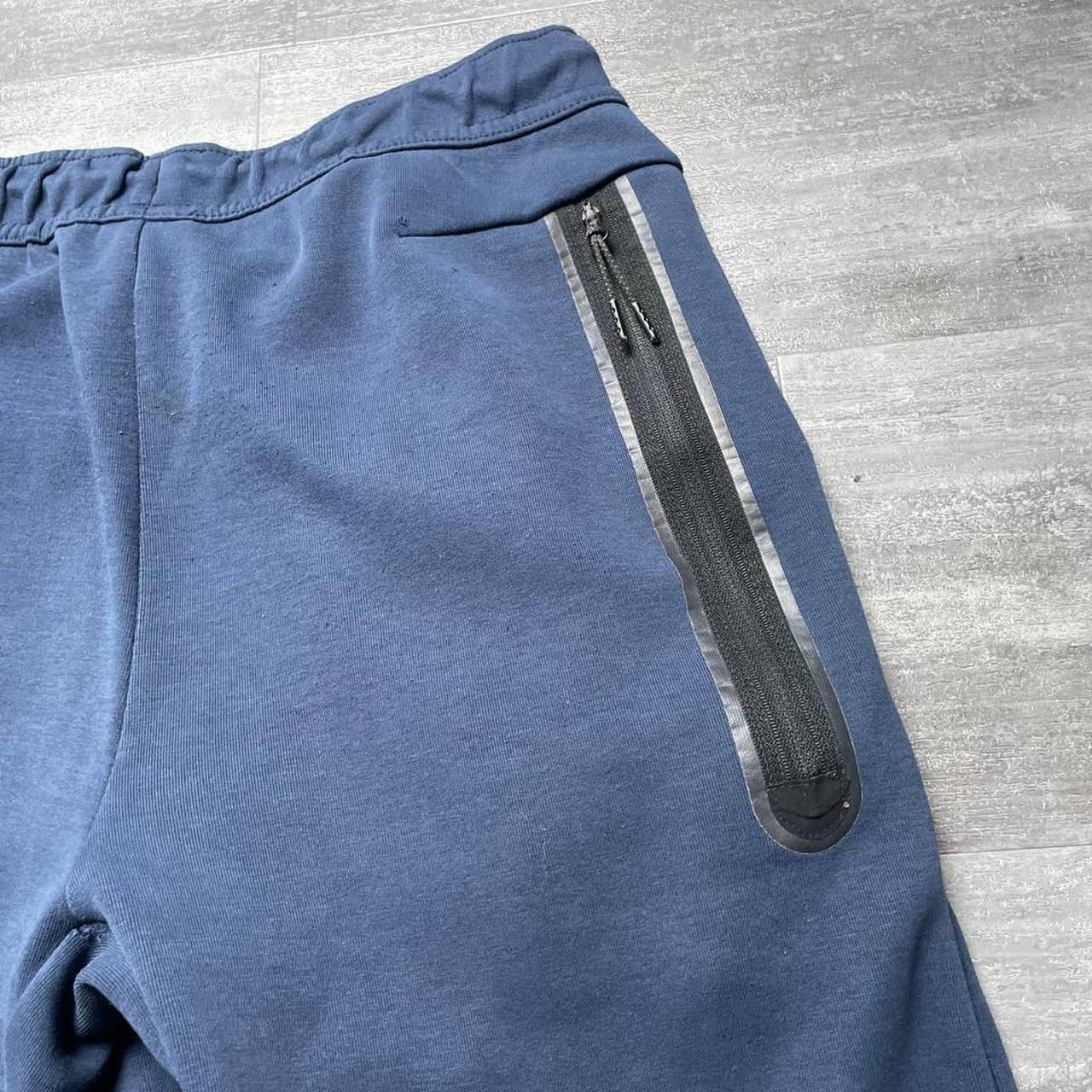 Survêtement Nike Tech Fleece Bleu Marine ️ Taille... - Depop