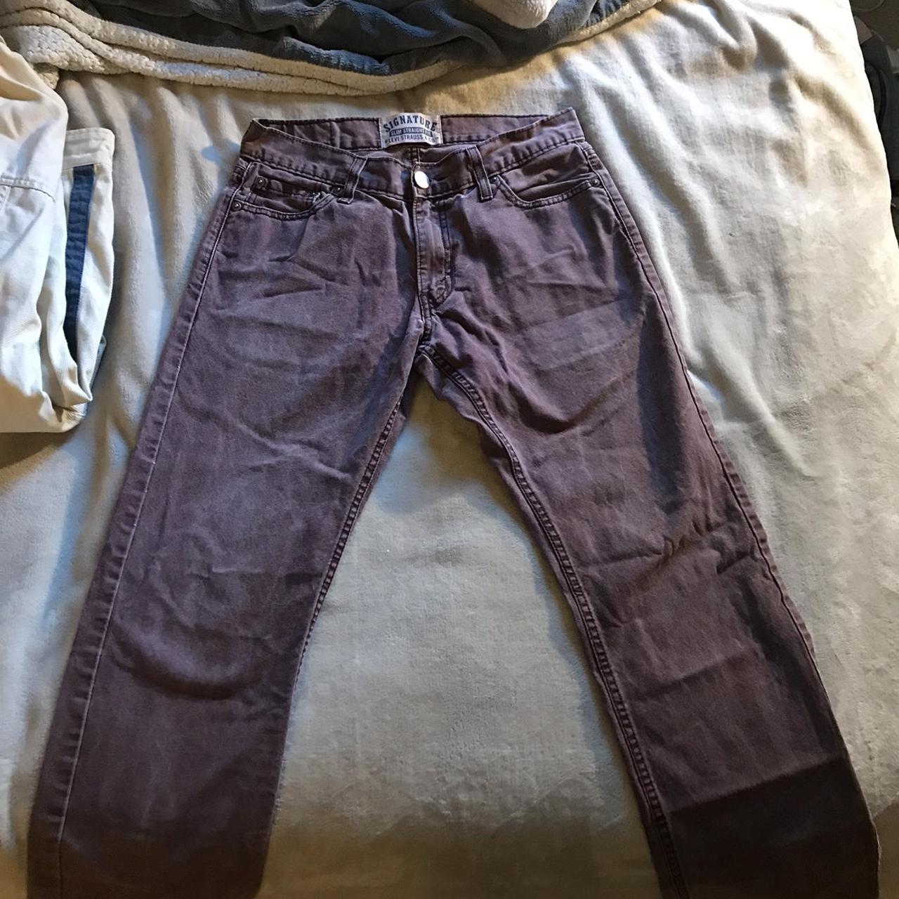 Burgundy deals levi jeans