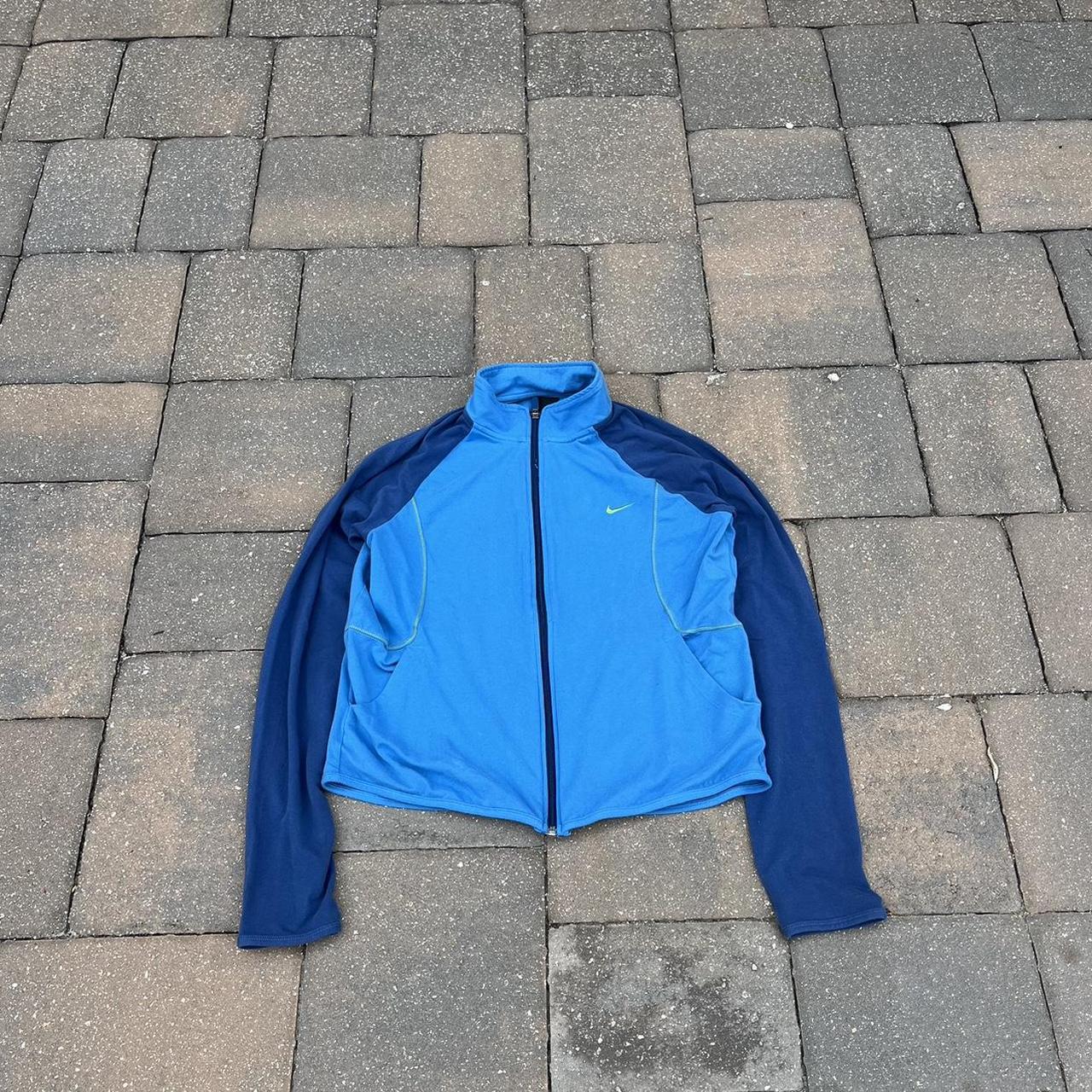 y2k nike running zip up jacket women's medium great... Depop