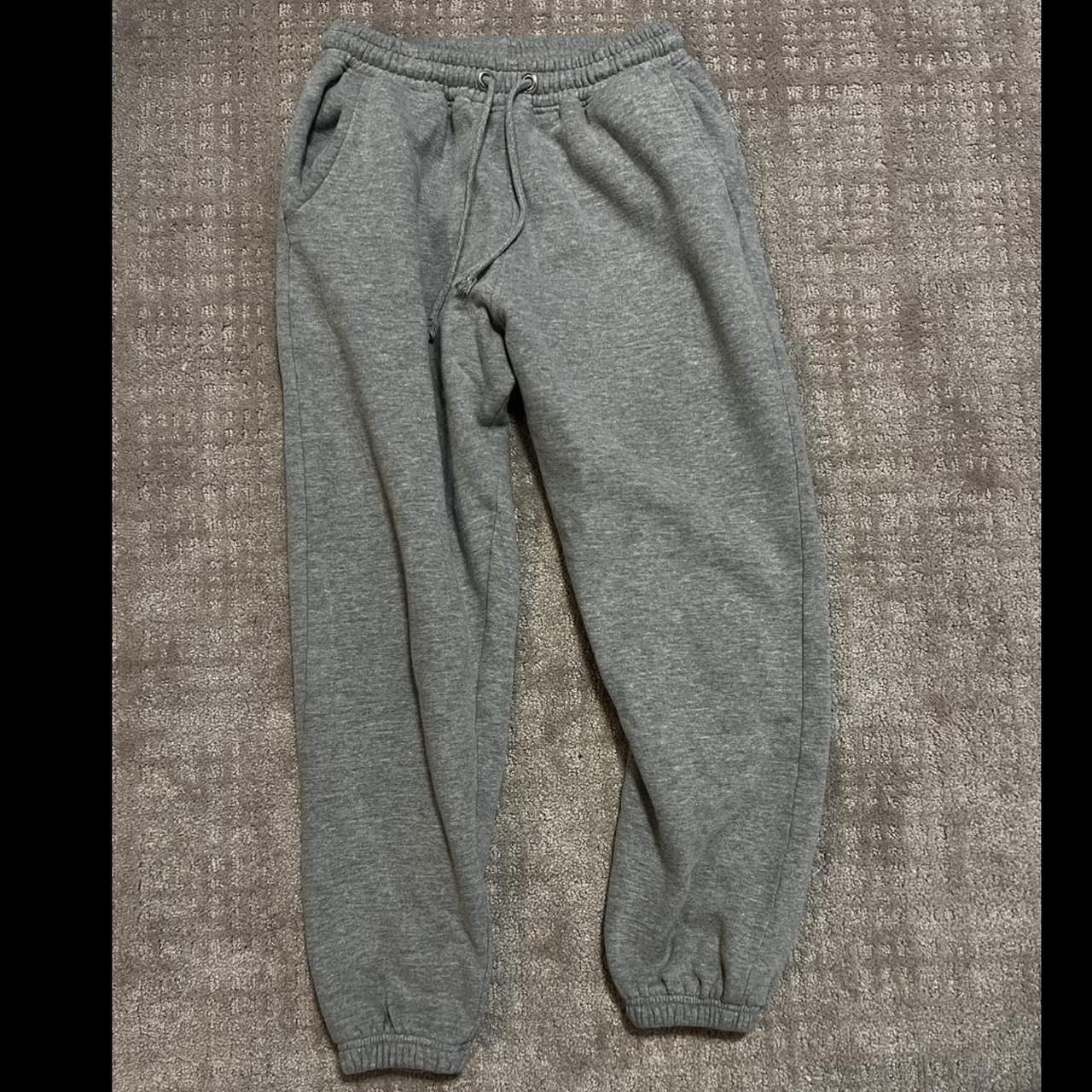 Grey joggers 2025 missguided