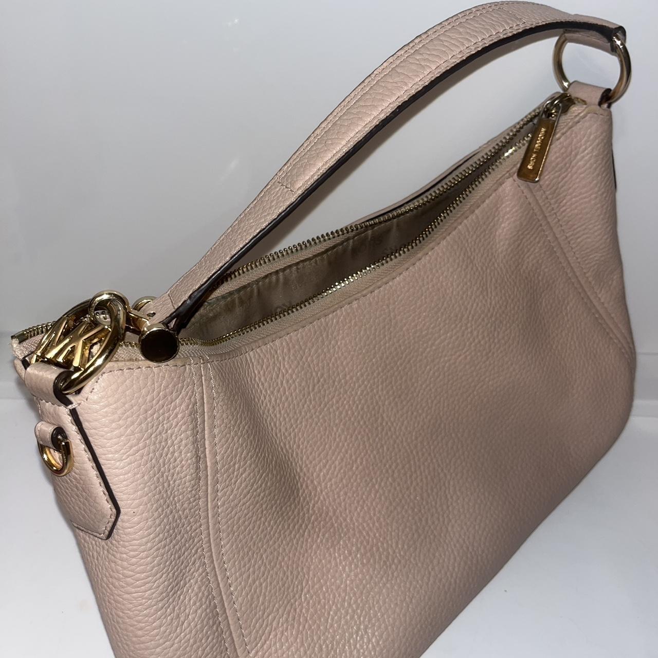 Buy Fancy Michael Kors Handbag For Lady (LAK150)
