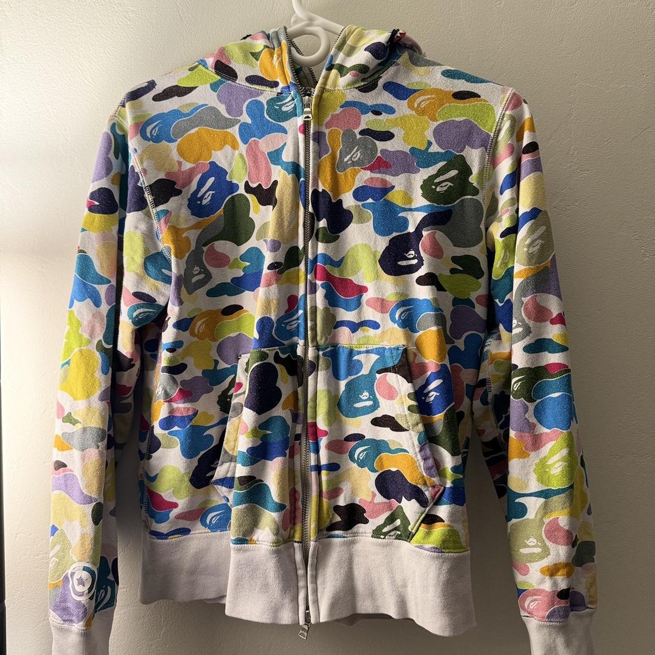 Size Medium but fits like a small. Open to offers Depop