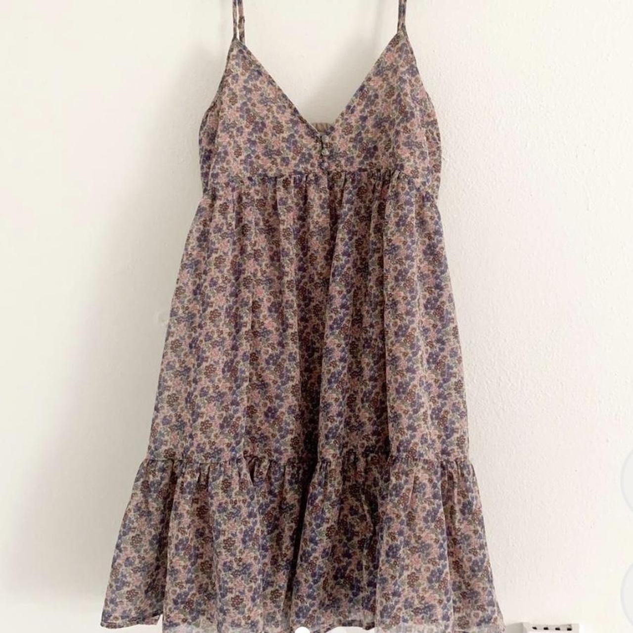 Cute floral dress from urban outfitters. Never worn... - Depop