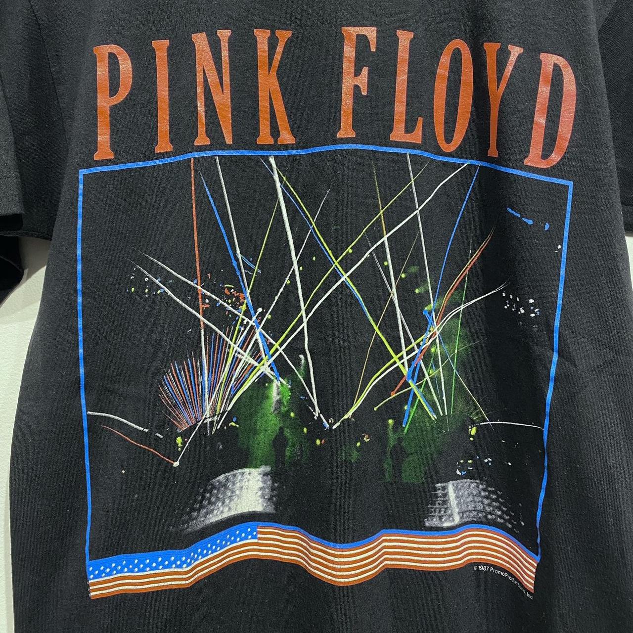 Vintage 70s single stitch Pink Floyd graphic - Depop