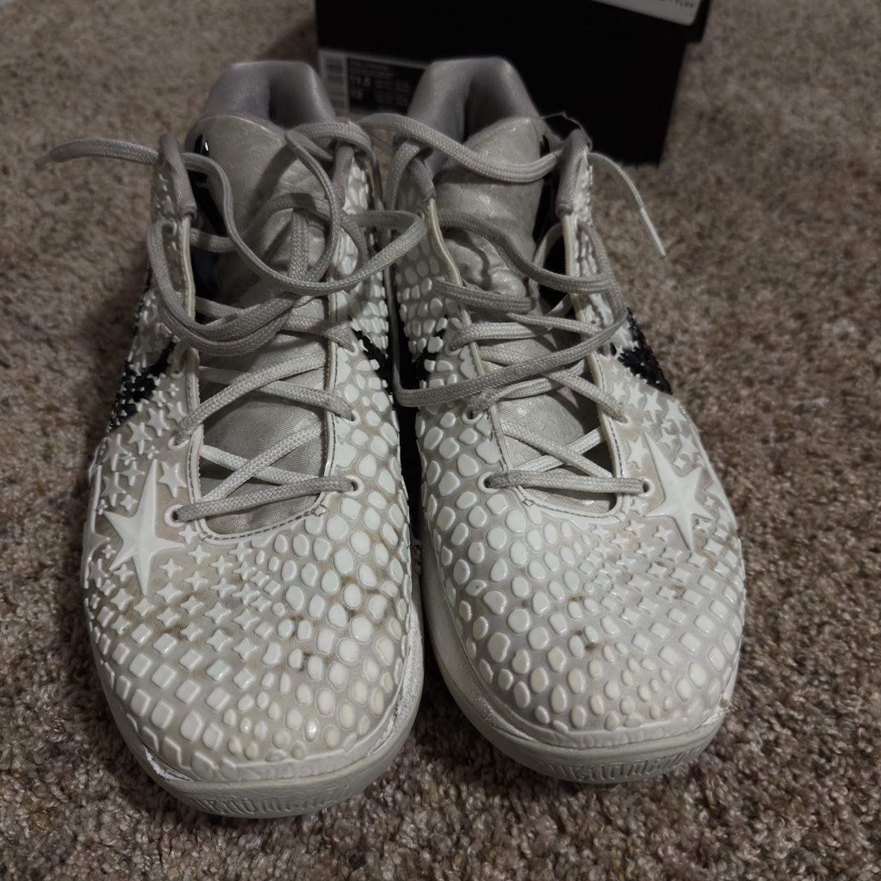 Nike Men's Sneakers - White/Grey - US 11.5 – Nike… - image 1