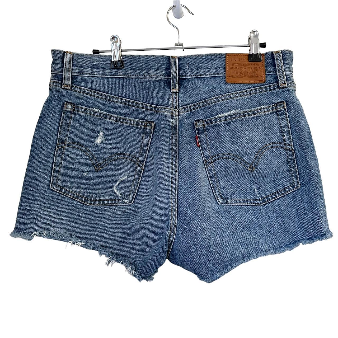 Levis wedgie shorts online