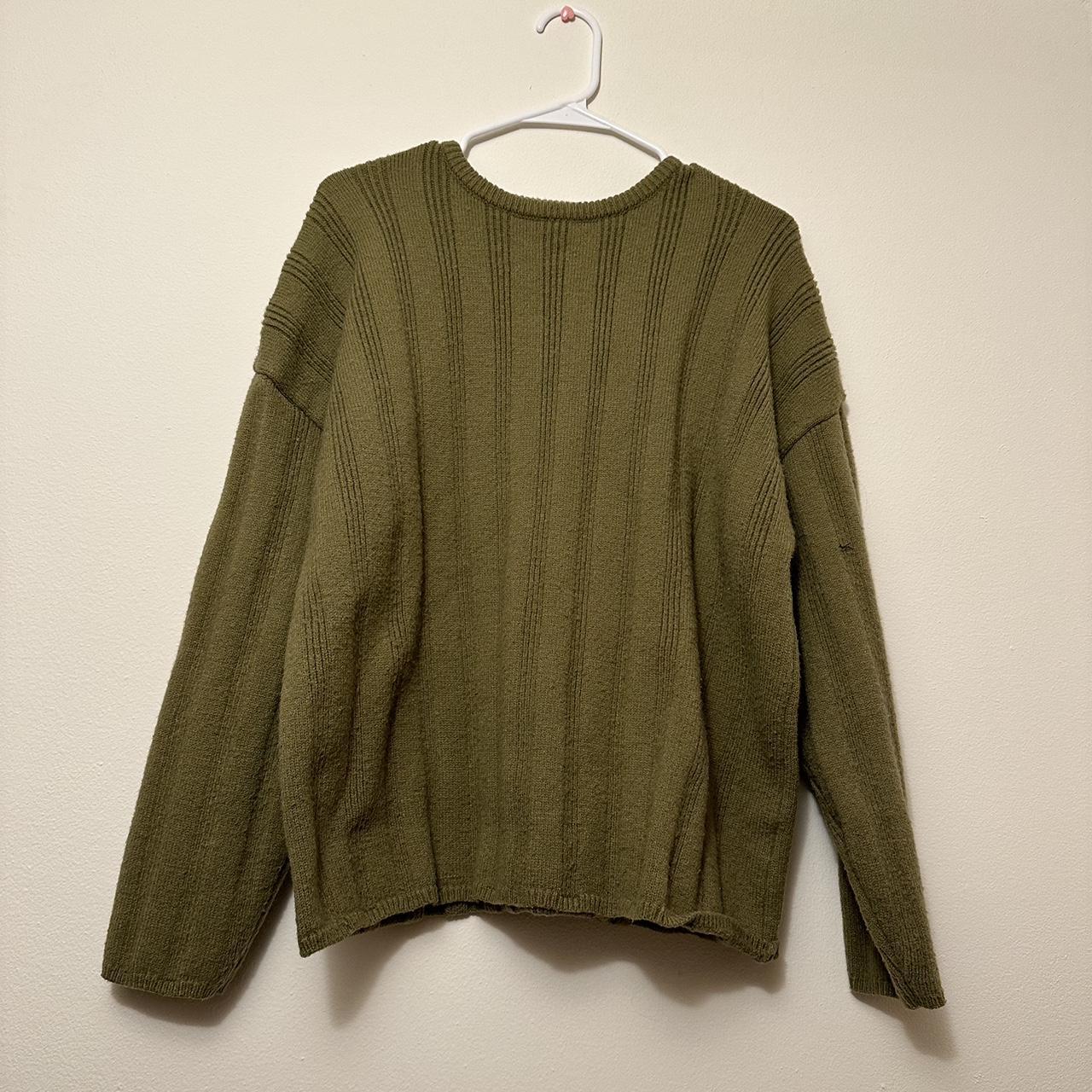 no tag green sweater - Depop