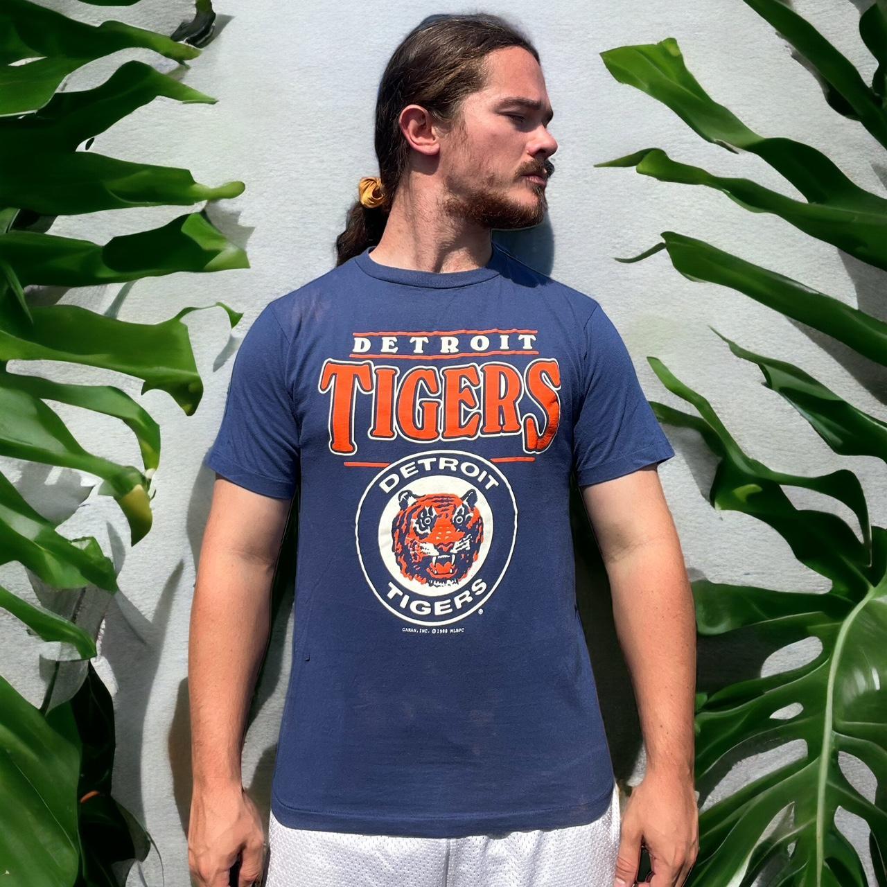 Vintage Detroit tigers t shirt large fits like medium - Depop