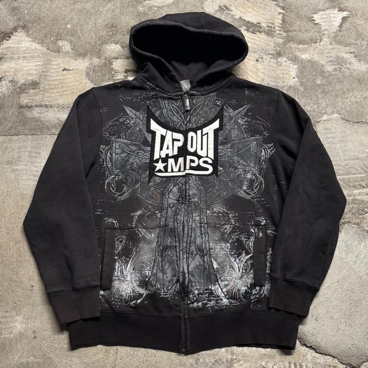 Tapout hoodie - Depop