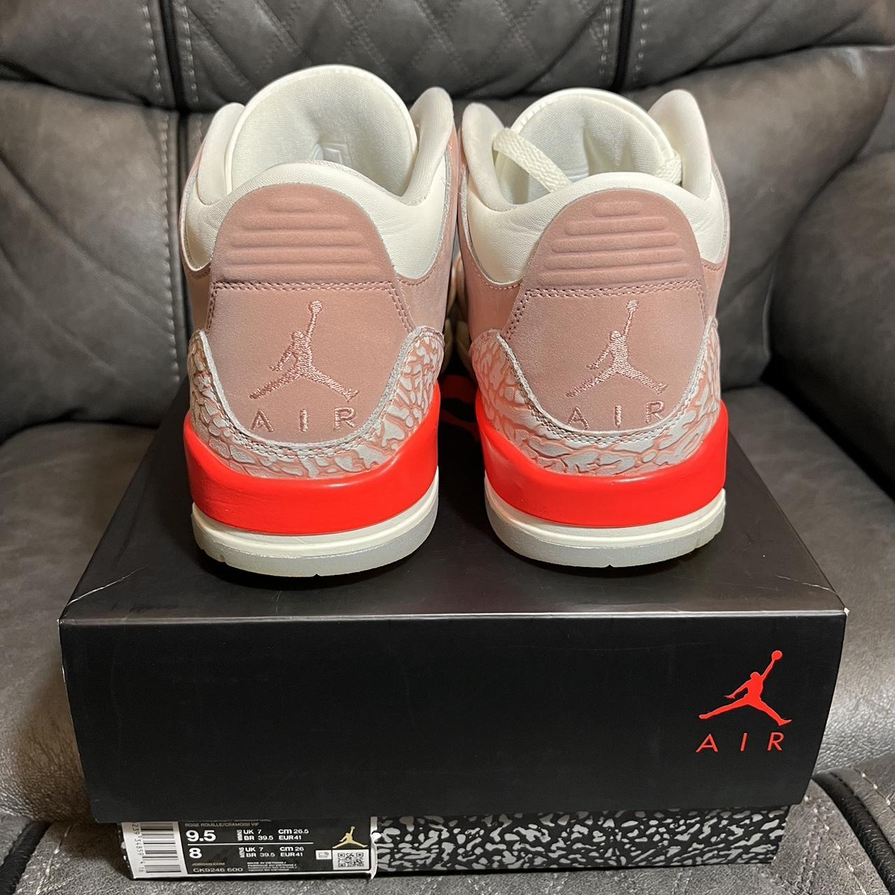 womens pink jordan 3