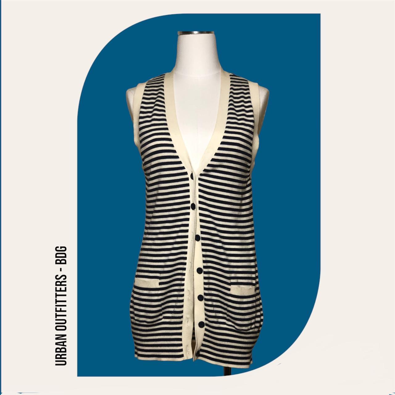 Urban Outfitters Women's Cream and Navy Cardigan Depop