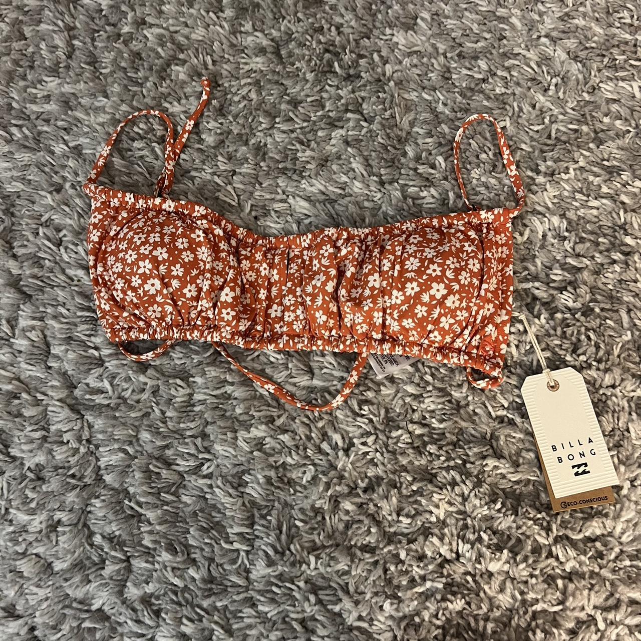 Super cute billabong bikini top! Size Large but also... Depop
