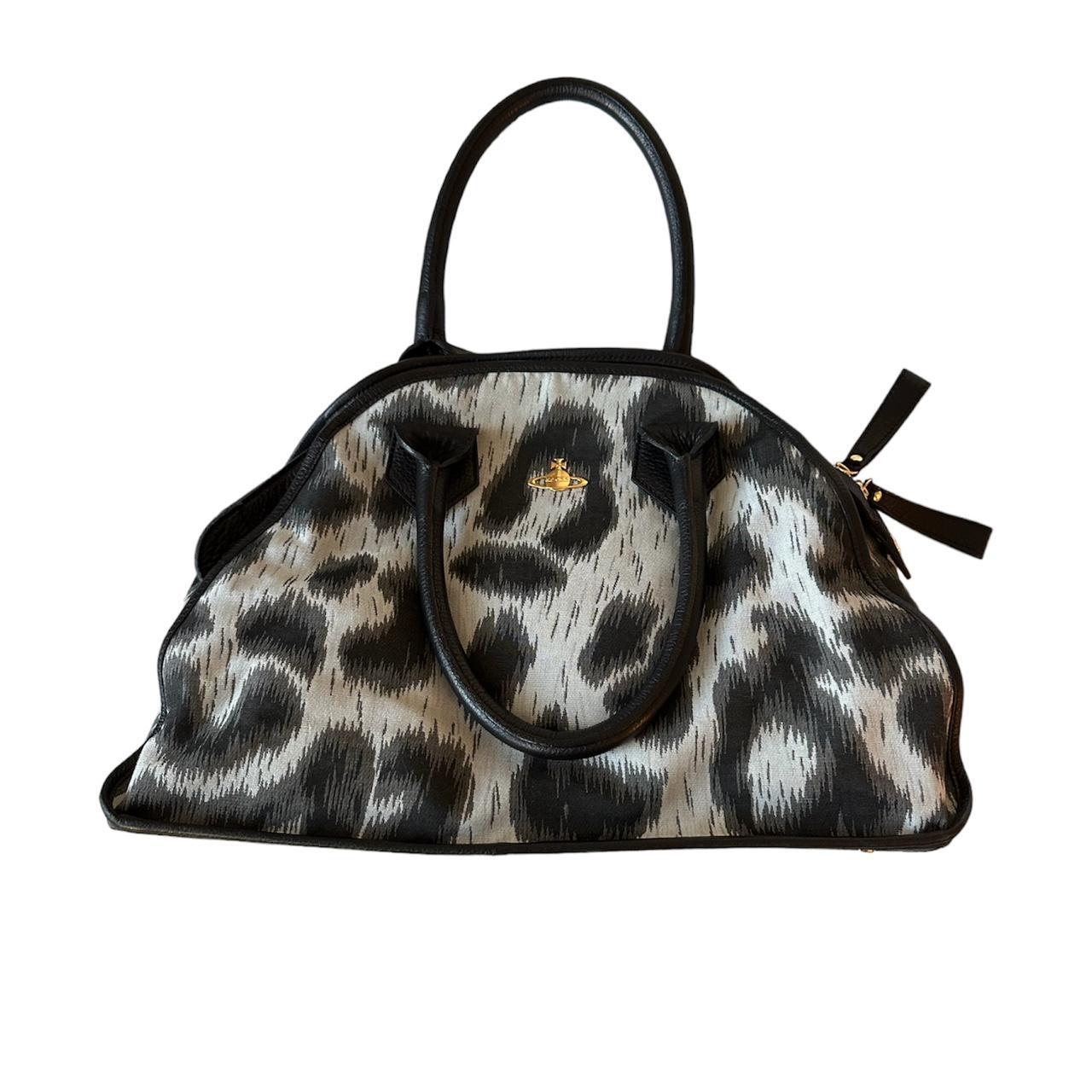 【極美品】Vivienne Westwood✩.*˚ Leopard Bag Vivienne Westwood 3D Orb Clasp Bag Leopard Limited Edition