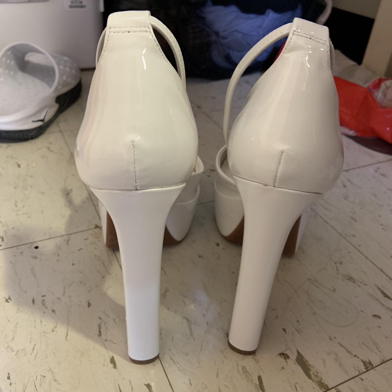 gianni bini white heels