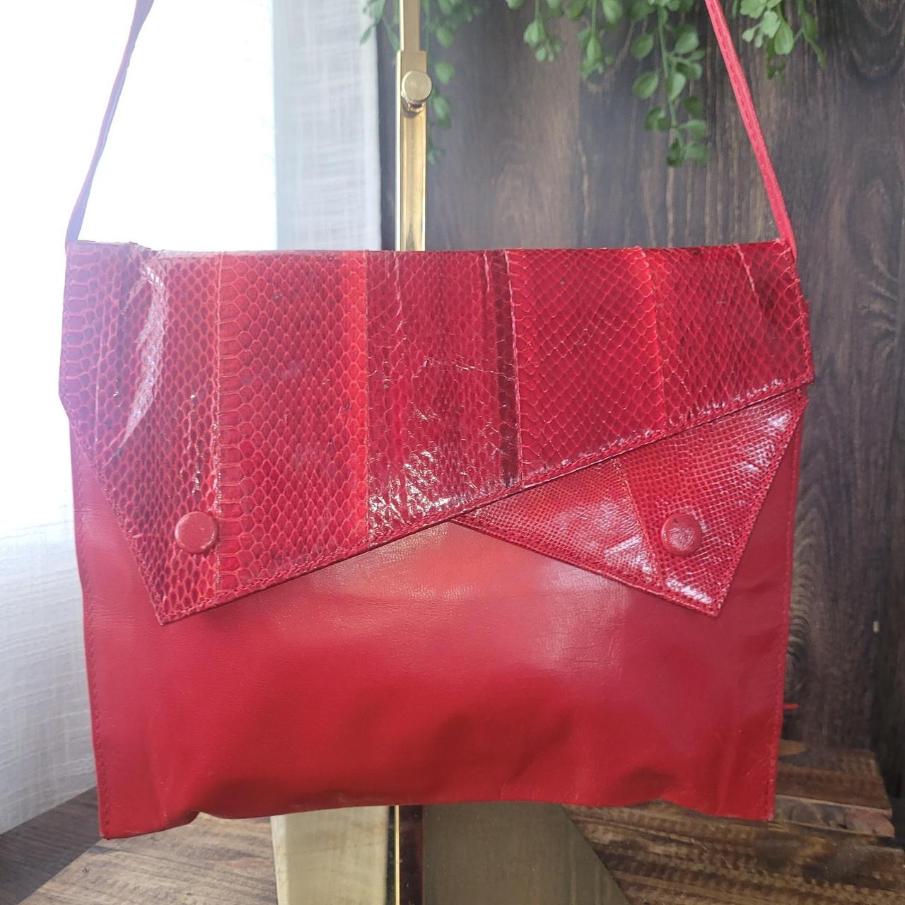 item listed by queenofdresses