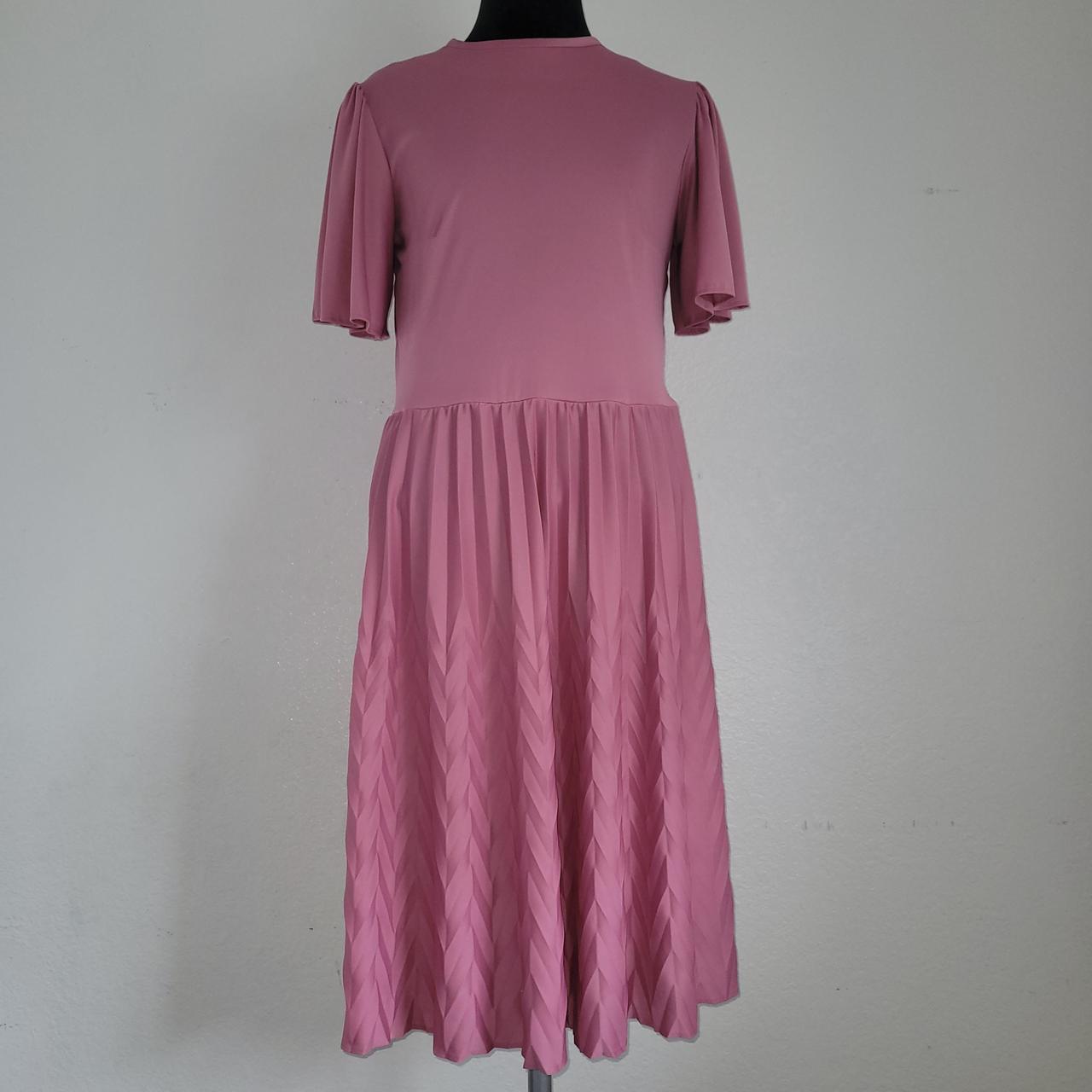 item listed by queenofdresses