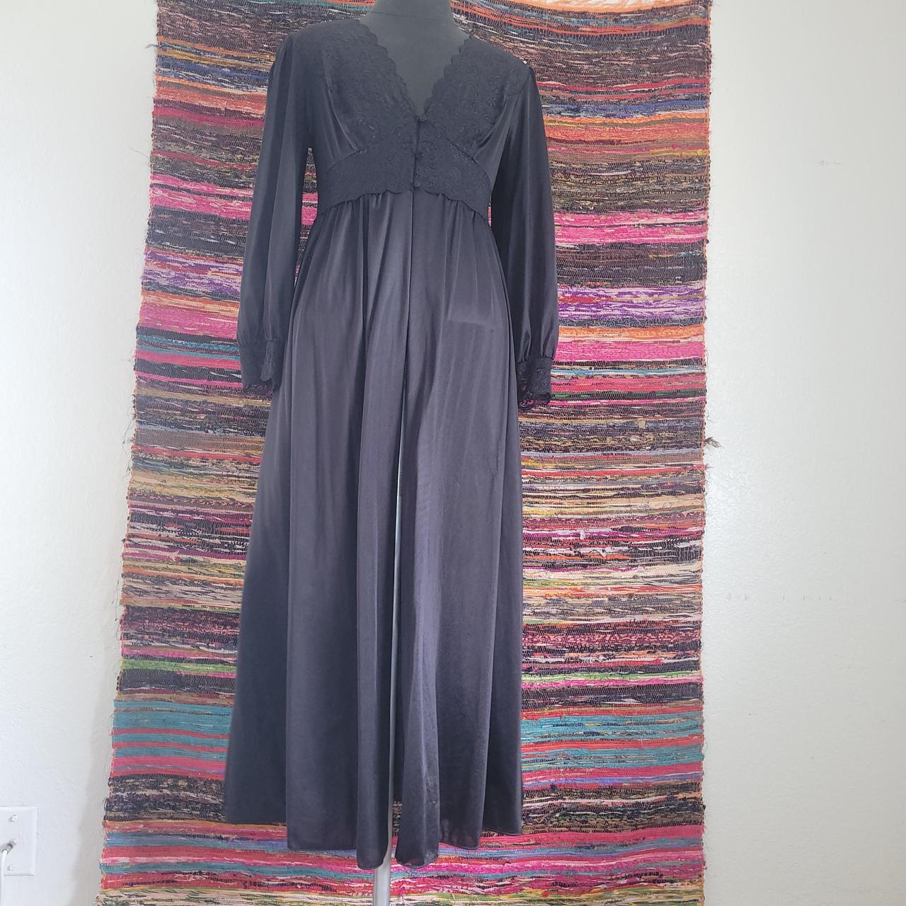 item listed by queenofdresses