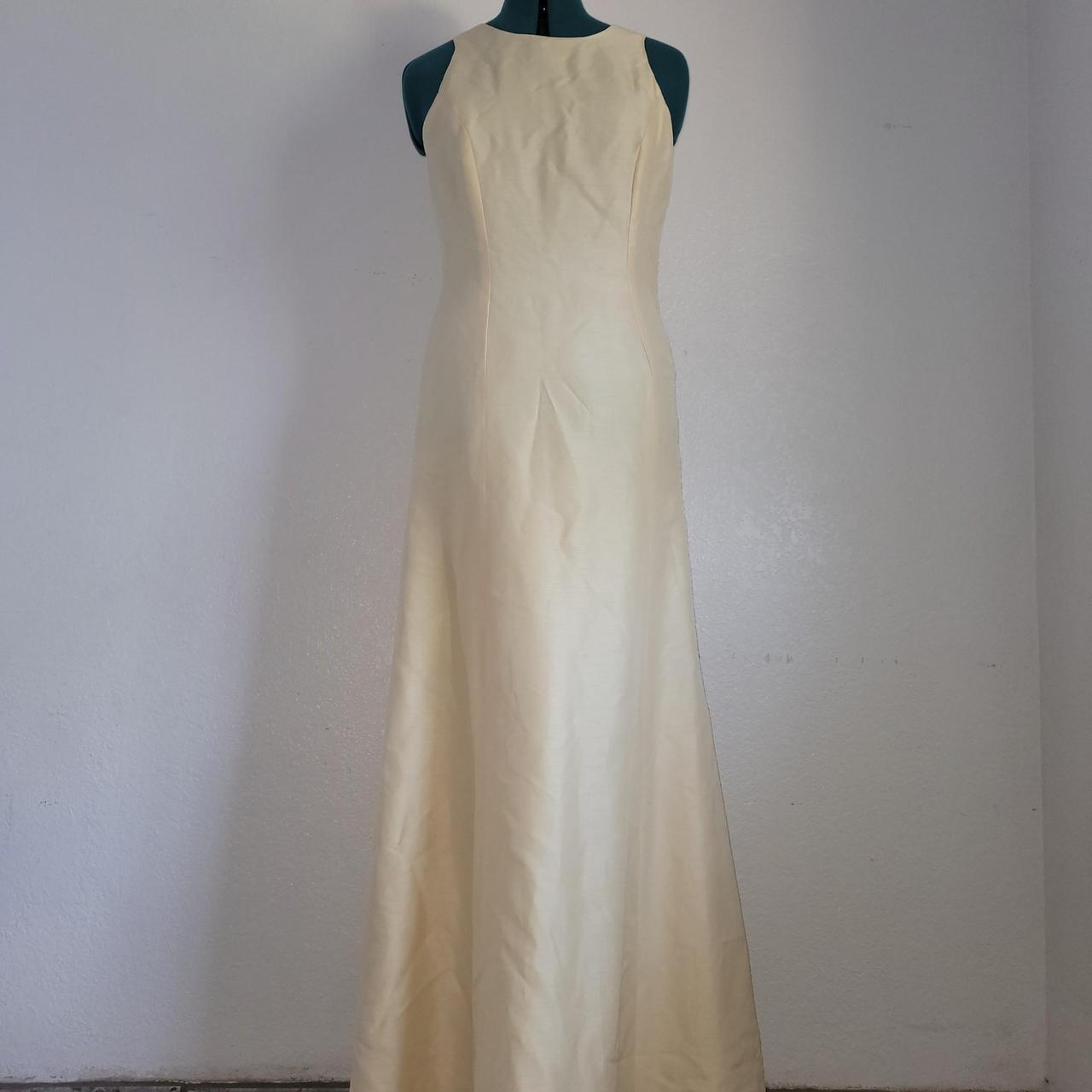 item listed by queenofdresses
