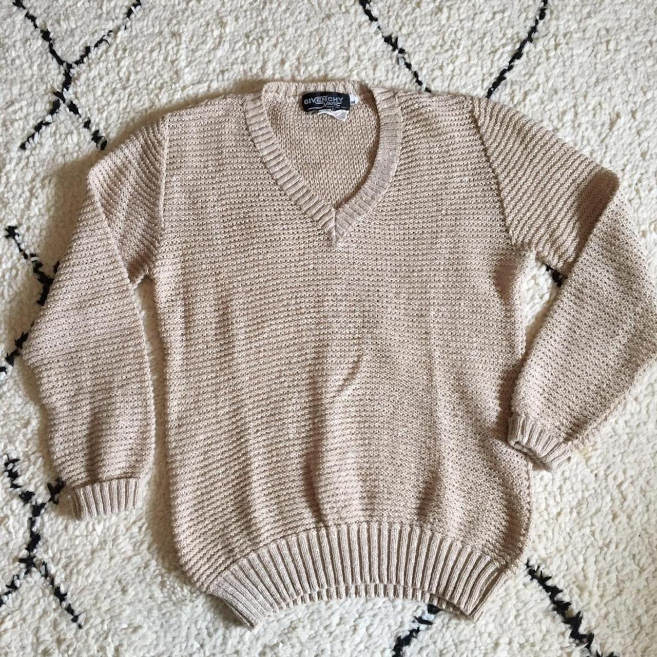 Vintage Givenchy activewear sweater (took tag off - Depop