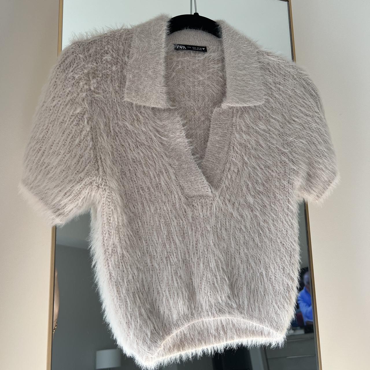 Zara hotsell fur sweater